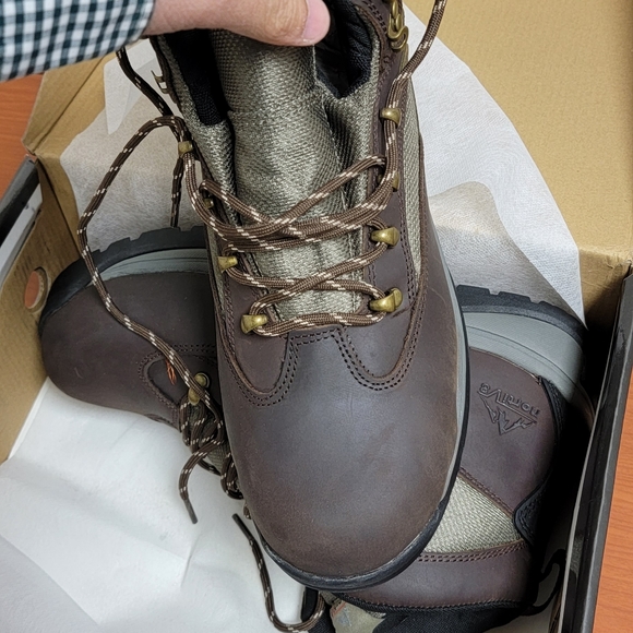 Nortiv8 Boots - Picture 3 of 3